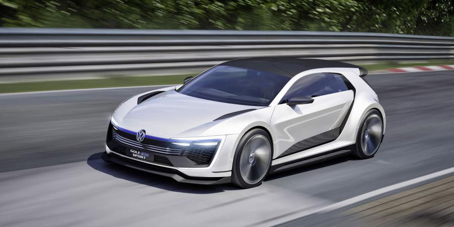  Volkswagen Golf GTE Sport Concept 2015 года  (фото 2 из 17)